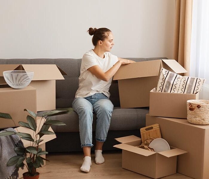 cha1122-20-packingunpackingandmakingspacehappyadvent